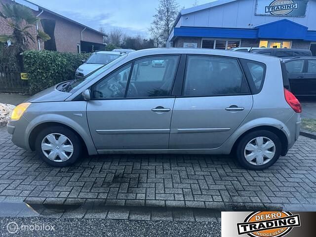 Occasion Renault Scénic II 111 PK (81 kW) 2007 Grijs MPV