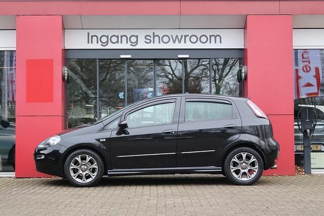 Occasion Fiat Punto Evo Lounge 101 PK (74 kW) 2015 Zwart Hatchback