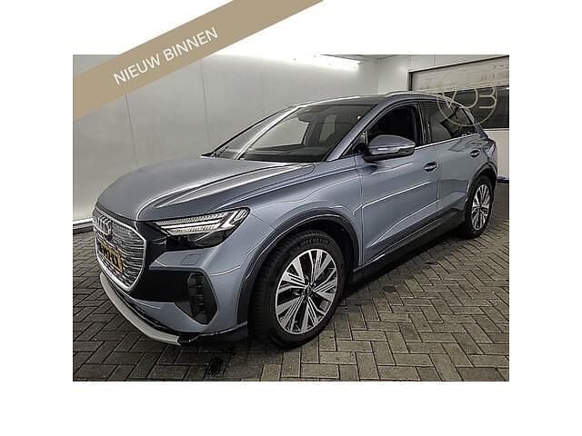Blauw Occasion 2021 Audi Q4 e-tron Advanced Plus SUV | € 23.680 (Goede deal) - Afbeelding 1/4