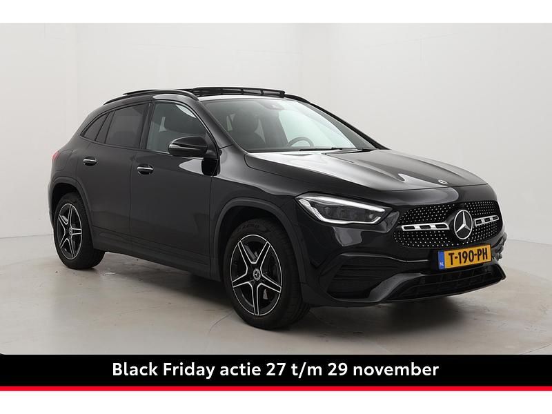 Zwart Gebruikt 2023 Mercedes GLA250 Business SUV | € 33.499 (Goede deal) - Afbeelding 1/4