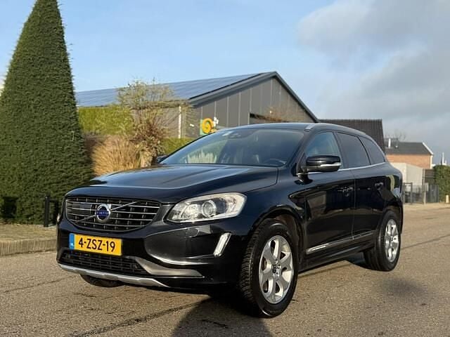 Zwart Gebruikt 2014 Volvo XC60 Ocean Race SUV | € 10.950 (Eerlijke prijs) - Afbeelding 1/4