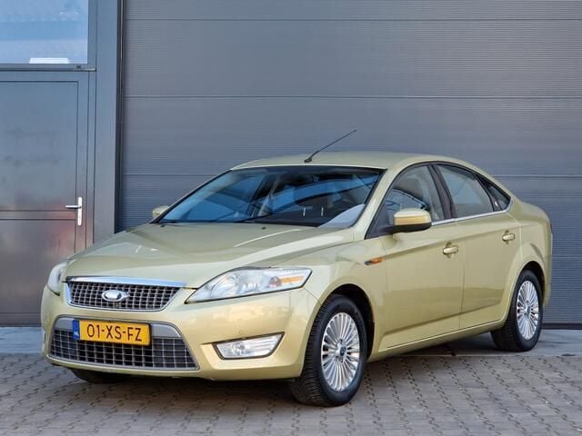 Beige Gebruikt 2007 Ford Mondeo Titanium Sedan | € 6.250 - Afbeelding 1/4