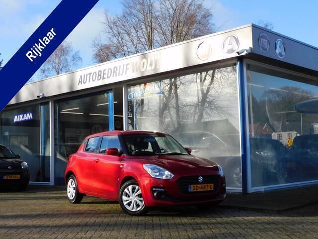 Rood Gebruikt 2018 Suzuki Swift Comfort Hatchback | € 13.750 (Eerlijke prijs) - Afbeelding 1/4