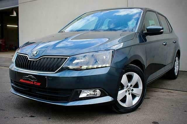Grijs Gebruikt 2017 Skoda Fabia Style Hatchback | € 10.499 (Eerlijke prijs) - Afbeelding 1/4