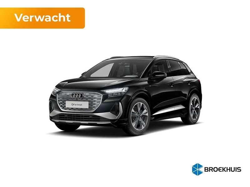 Zwart, metallic lak Nieuw 2025 Audi Q4 e-tron Competition SUV | € 56.510 - Afbeelding 1/4