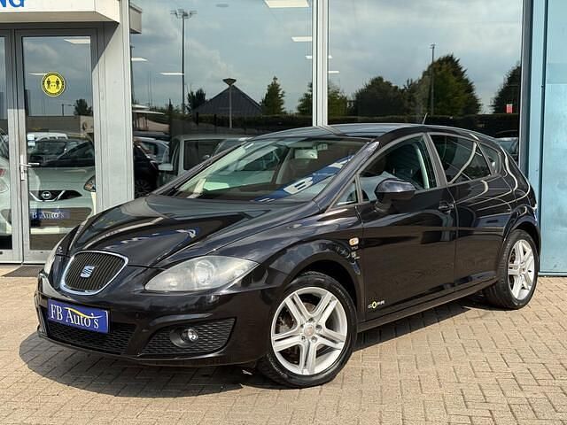 Zwart Gebruikt 2011 Seat Leon Copa Hatchback | € 5.950 (Iets duurder) - Afbeelding 1/4