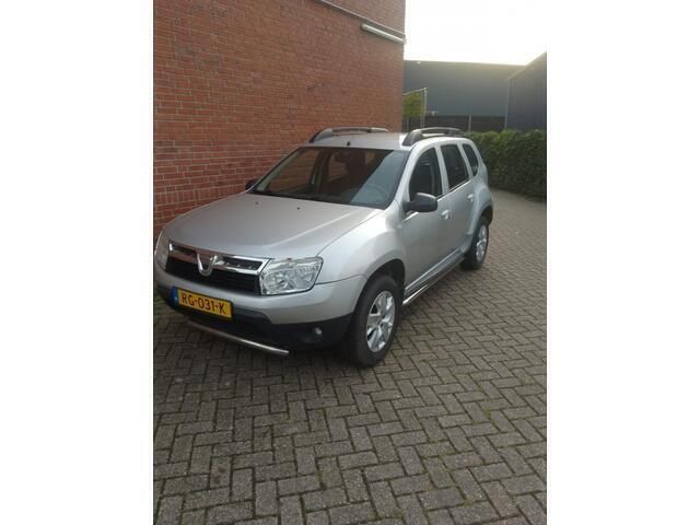 Grijs Gebruikt 2012 Dacia Duster SUV | € 5.950 (Eerlijke prijs) - Afbeelding 1/4