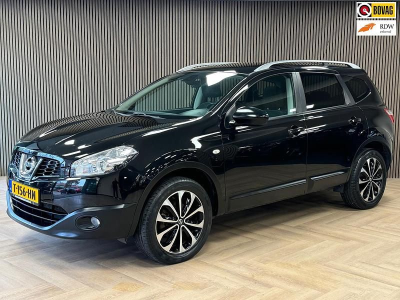 Zwart Gebruikt 2011 Nissan Qashqai +2 Tekna SUV | € 8.995 (Iets duurder) - Afbeelding 1/4