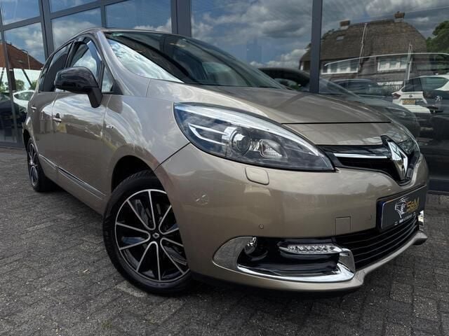 Bruin Gebruikt 2013 Renault Scénic III Bose Edition MPV | € 7.950 (Eerlijke prijs) - Afbeelding 1/4