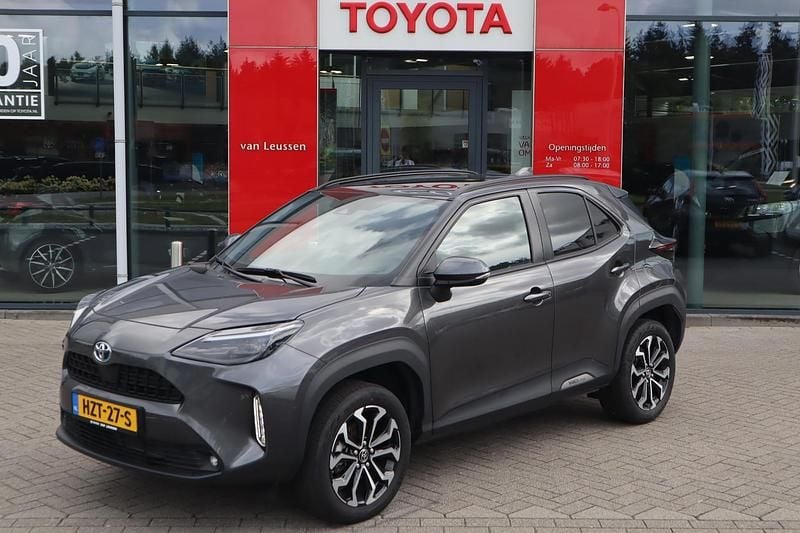 Overig Gebruikt 2024 Toyota Yaris Cross Style SUV | € 29.890 (Eerlijke prijs) - Afbeelding 1/4