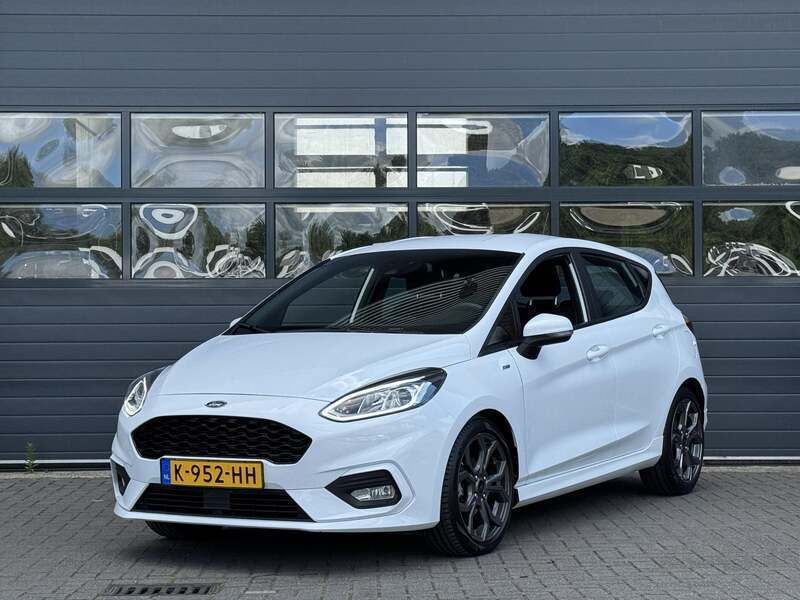 Wit Gebruikt 2021 Ford Fiesta ST-Line X Hatchback | € 15.999 (Eerlijke prijs) - Afbeelding 1/3