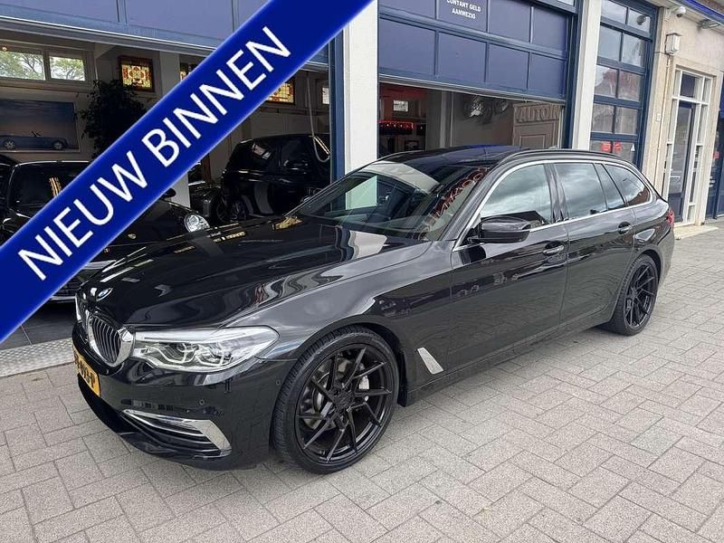 Zwart Gebruikt 2017 BMW 530 Executive Stationwagen | € 21.950 (Goede deal) - Afbeelding 1/4