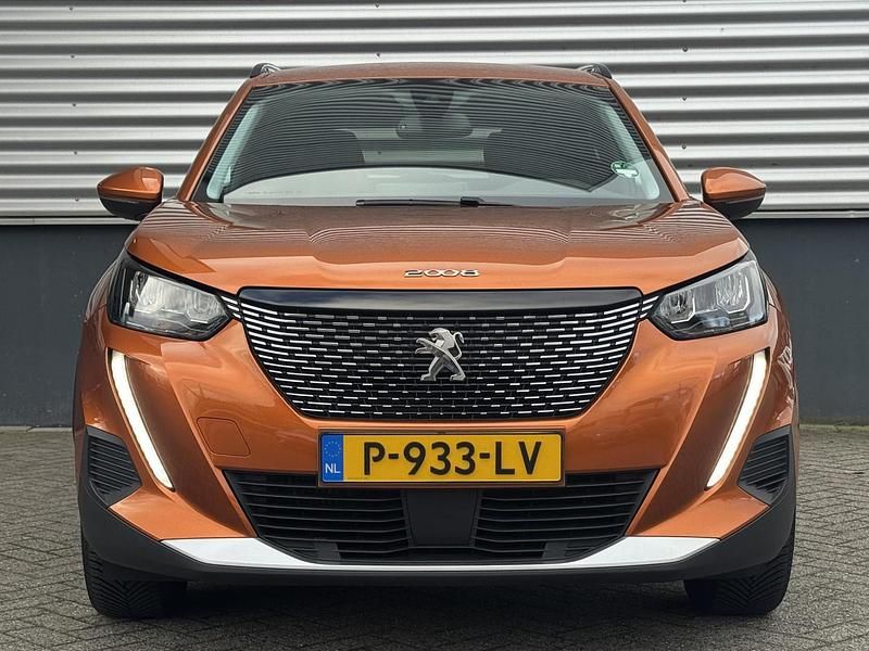 Occasion Peugeot 2008 Allure 131 PK (96 kW) 2021 Oranje SUV