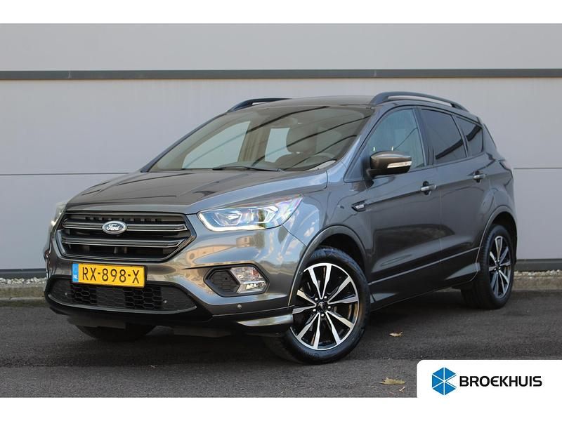 Grijs Gebruikt 2018 Ford Kuga ST-Line SUV | € 18.895 (Eerlijke prijs) - Afbeelding 1/4