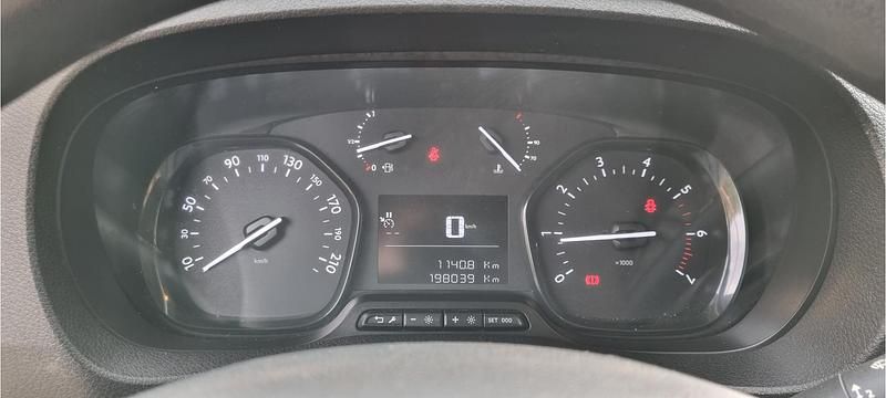 Occasion Peugeot Expert Premium 97 PK (71 kW) 2018 Grijs Van