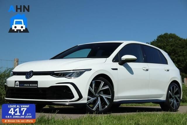 Wit Gebruikt 2020 VW Golf VIII R-line Hatchback | € 25.995 (Eerlijke prijs) - Afbeelding 1/4