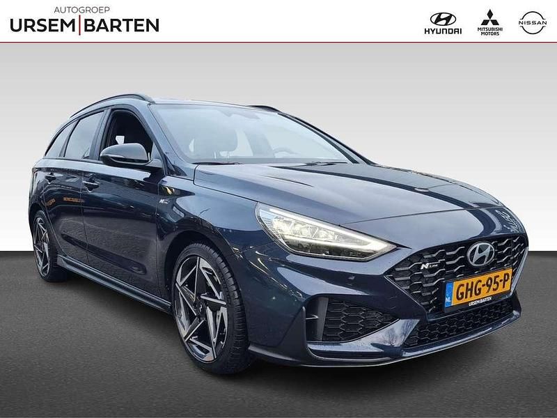Blauw Gebruikt 2024 Hyundai i30 N Line Stationwagen | € 29.930 (Duur) - Afbeelding 1/4