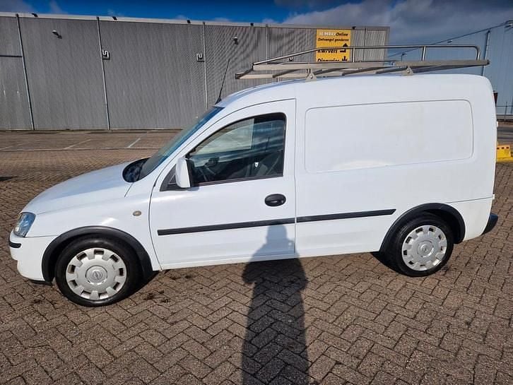 Occasion Opel Combo 74 PK (54 kW) 2009 MPV