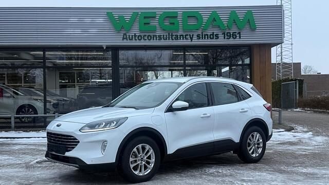 Wit (metallic) Occasion 2022 Ford Kuga Titanium SUV | € 22.870 (Super prijs) - Afbeelding 1/4