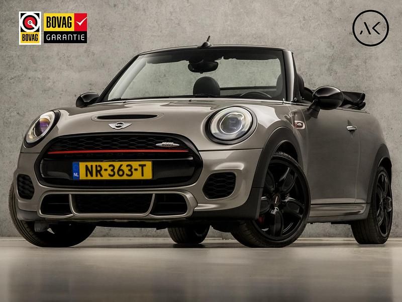 Occasion Mini John Cooper Works Cabriolet Chili 233 PK (171 kW) 2017 Grijs Cabriolet
