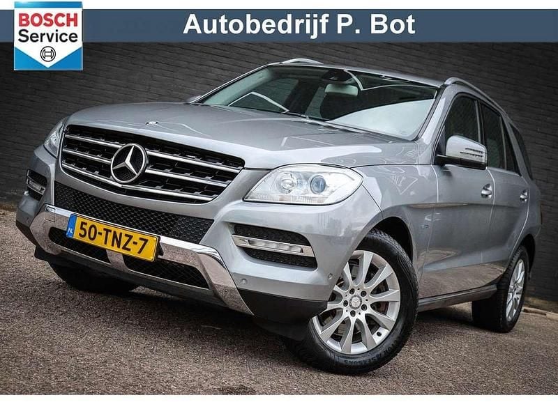 Grijs Gebruikt 2012 Mercedes ML350 SUV | € 21.950 (Iets duurder) - Afbeelding 1/4