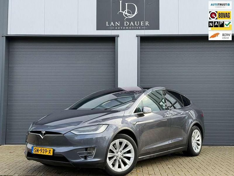 Grijs Gebruikt 2018 Tesla Model X SUV | € 36.700 (Goede deal) - Afbeelding 1/4