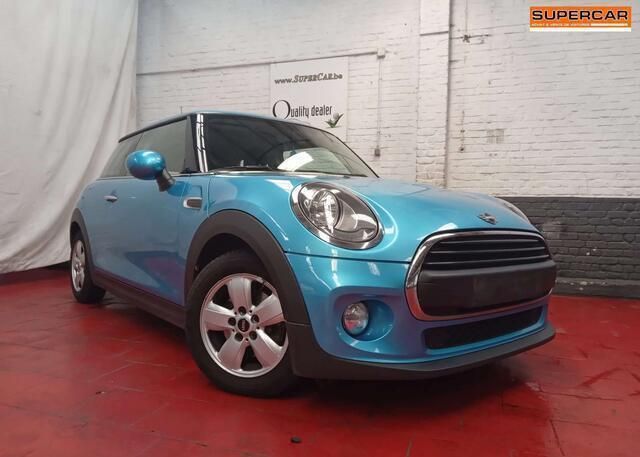 Blauw Gebruikt 2017 Mini ONE Hatchback | € 7.990 (Eerlijke prijs) - Afbeelding 1/4