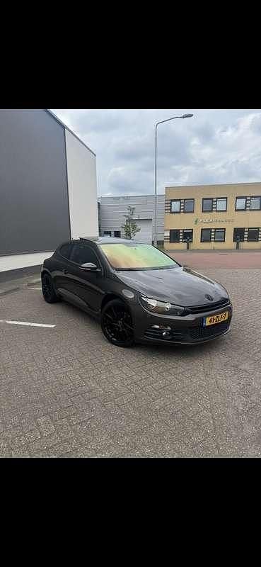 Bruin Gebruikt 2013 VW Scirocco Edition Coupé | € 9.500 (Eerlijke prijs) - Afbeelding 1/4