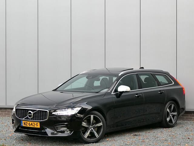 Zwart Gebruikt 2017 Volvo V90 R-Design Stationwagen | € 27.999 (Eerlijke prijs) - Afbeelding 1/4