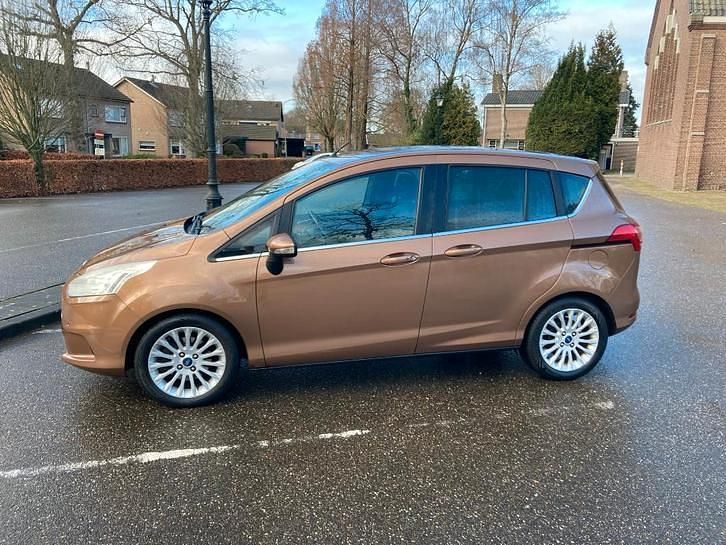 Occasion 2013 Ford B-MAX Titanium MPV | € 3.950 (Goede deal) - Afbeelding 1/4