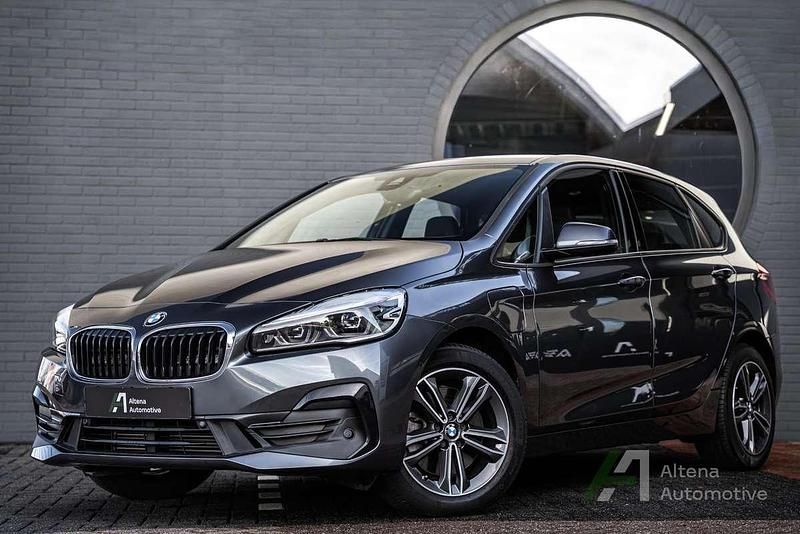 Occasion BMW 225 Active Tourer Efficient Dynamics 224 PK (164 kW) 2020 Grijs MPV