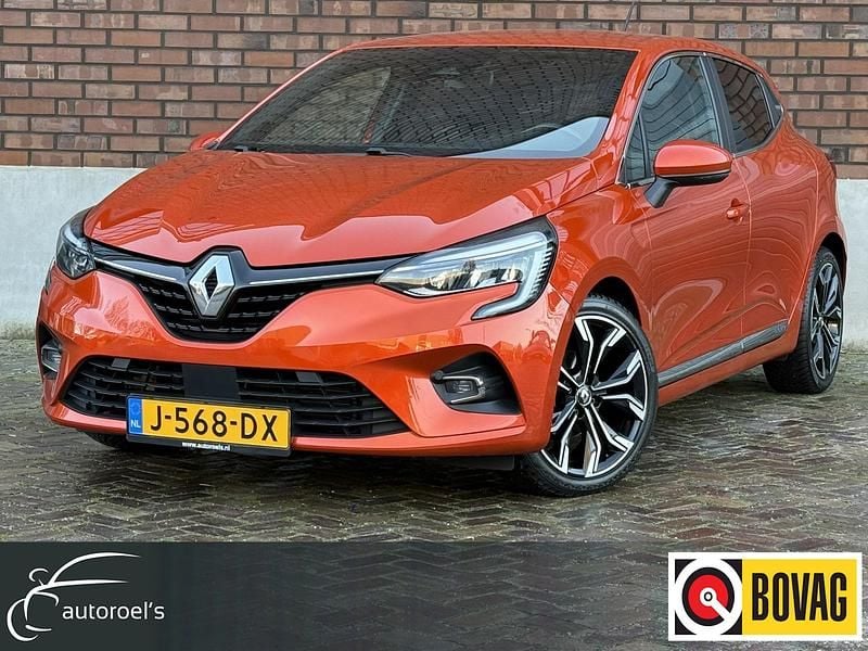 Oranje Occasion 2020 Renault Clio V Intens Hatchback | € 10.995 (Iets duurder) - Afbeelding 1/3