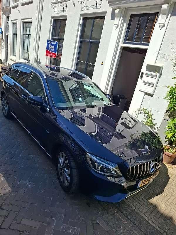 Blauw Gebruikt 2016 Mercedes C350e Edition Stationwagen | € 17.500 (Eerlijke prijs) - Afbeelding 1/4