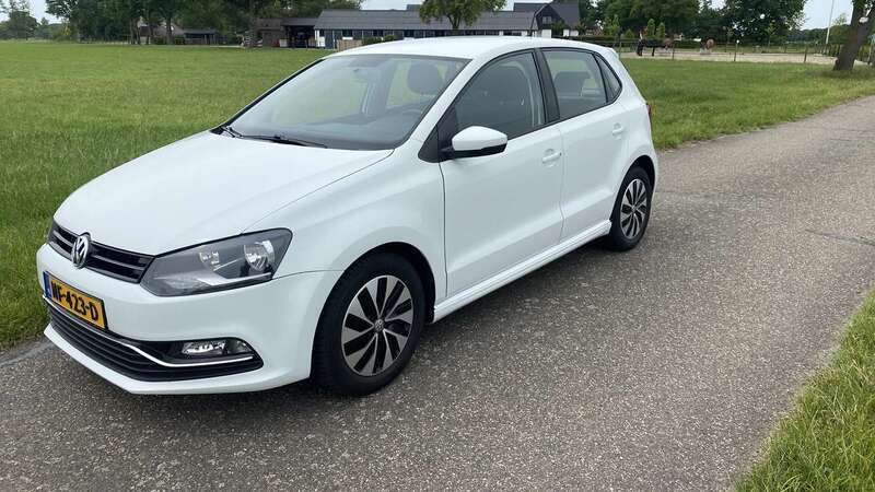 Wit Gebruikt 2017 VW Polo Edition Hatchback | € 9.950 (Iets duurder) - Afbeelding 1/4