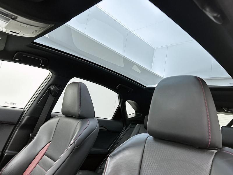 Occasion Lexus NX300h Sport Line 197 PK (144 kW) 2015 Wit (metallic) SUV