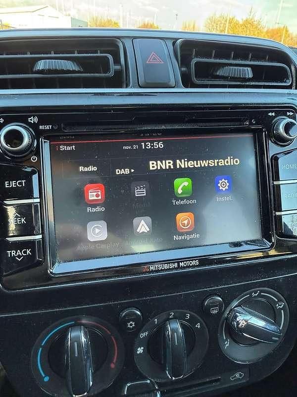 Occasion Mitsubishi Space Star Instyle 80 PK (58 kW) 2018 Zilver Hatchback