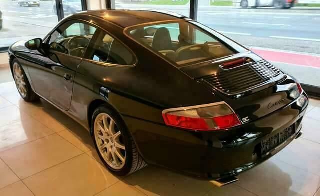 Occasion Porsche 911 318 PK (233 kW) 2004 Zwart Coupé