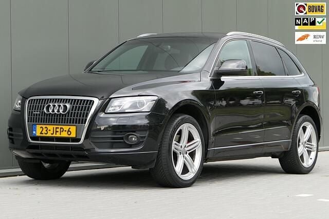 Zwart Gebruikt 2009 Audi Q5 SUV | € 9.240 (Goede deal) - Afbeelding 1/4