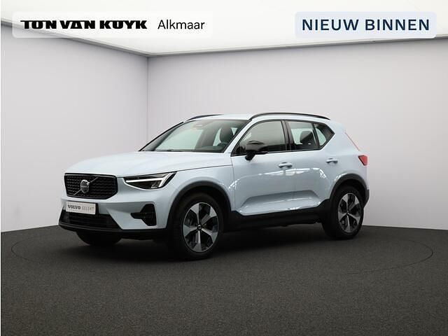 Blauw Gebruikt 2025 Volvo XC40 Plus SUV | € 45.950 (Eerlijke prijs) - Afbeelding 1/4