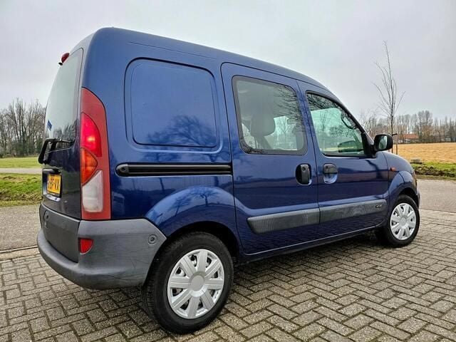 Occasion Renault Kangoo 82 PK (60 kW) 2002 Blauw MPV