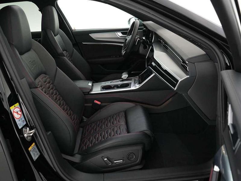 Occasion Audi RS6 Comfort 600 PK (441 kW) 2022 Zwart (metallic) Stationwagen