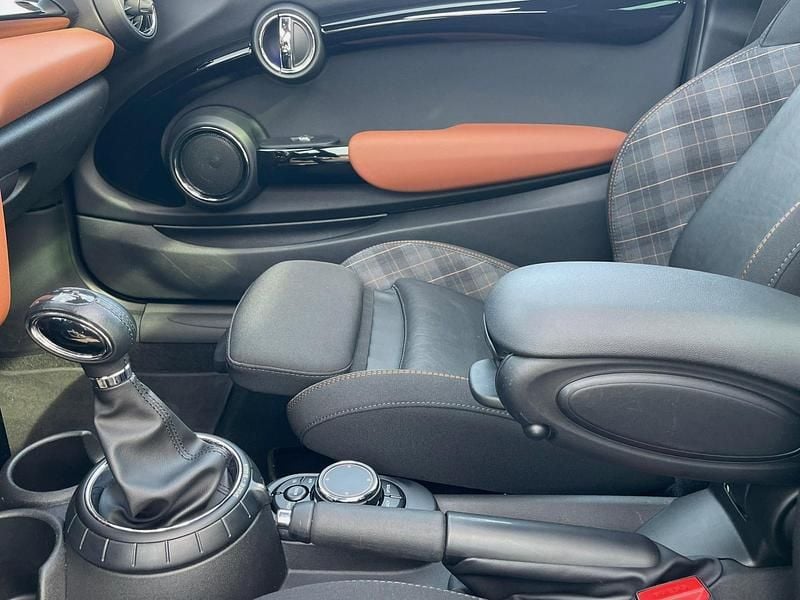 Occasion Mini Cooper Chili 136 PK (100 kW) 2017 Blauw Hatchback