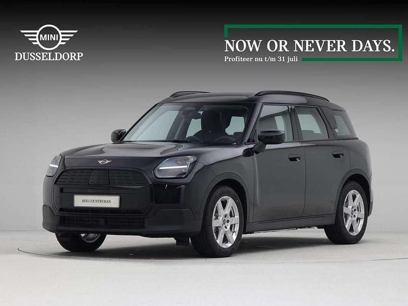 Zwart, metallic lak Nieuw 2025 Mini Countryman SUV | € 41.066 - Afbeelding 1/4