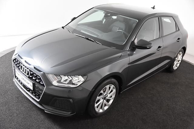 Occasion Audi A1 Sportback Sport 97 PK (71 kW) 2022 Grijs (metallic) Hatchback