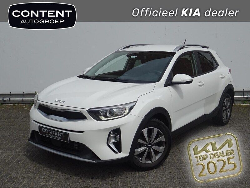 Wit Gebruikt 2022 Kia Stonic SUV | € 22.440 (Eerlijke prijs) - Afbeelding 1/4
