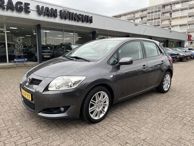 Grijs Gebruikt 2007 Toyota Auris Luna Hatchback | € 5.750 (Eerlijke prijs) - Afbeelding 1/4