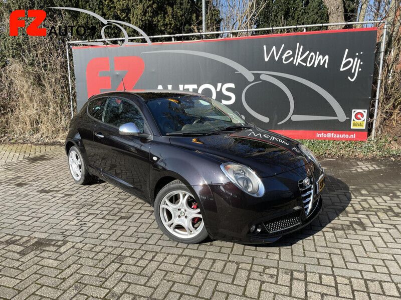 Zwart Gebruikt 2018 Alfa Romeo MiTo Hatchback | € 6.945 (Super prijs) - Afbeelding 1/4