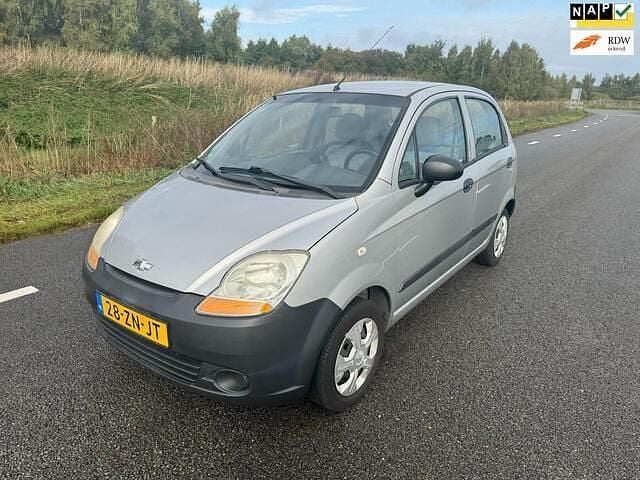 Grijs Gebruikt 2008 Chevrolet Matiz Hatchback | € 1.299 (Eerlijke prijs) - Afbeelding 1/4