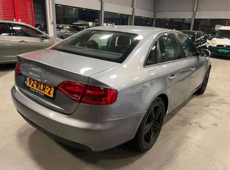 Gebruikt 2011 Audi A4 S-Line Sedan | € 7.500 (Eerlijke prijs) - Afbeelding 1/4