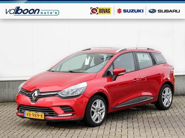 Rood Gebruikt 2017 Renault Clio GrandTour Zen Stationwagen | € 8.750 (Eerlijke prijs) - Afbeelding 1/4